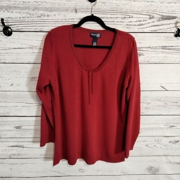 "Venezia Jeans" woman's sweater  - Picture 1 of 7